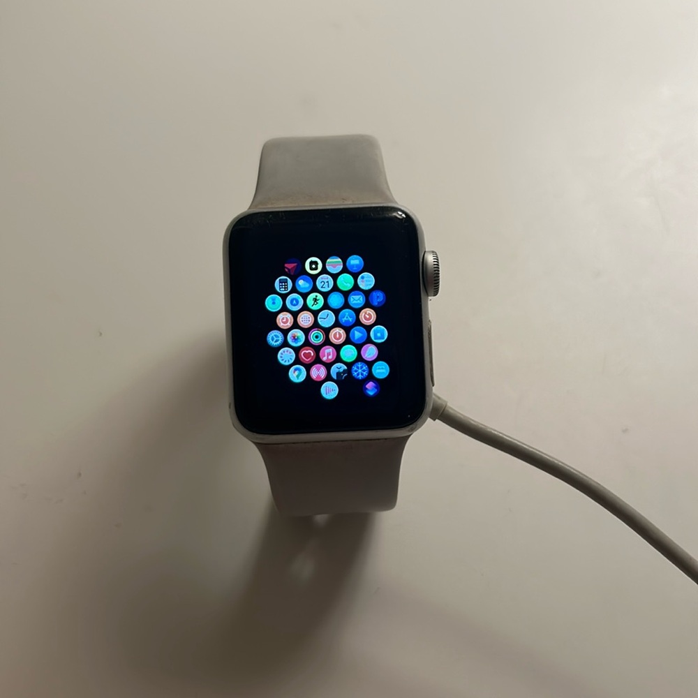 Series 3 Apple Watch 38mm